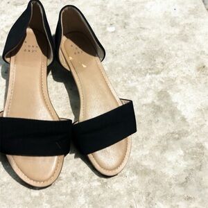 A New Day Black and Tan Women's Flats